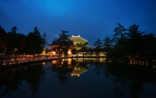 日本 奈良 镜池庙灯会图片