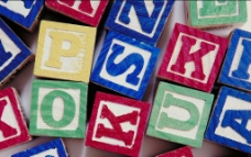 玩具图块字母玩具彩色块图片