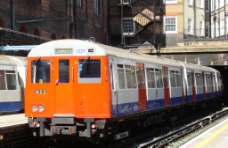 第一伦敦城市轻轨列车图片